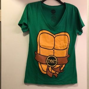 TMNT V-neck Tee ‼️ FINAL MARKDOWN ‼️